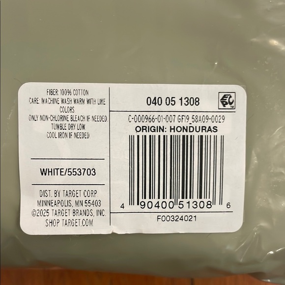 Goodfellow & Co Classic White Crew-Neck T-Shirts - Picture 4 of 6